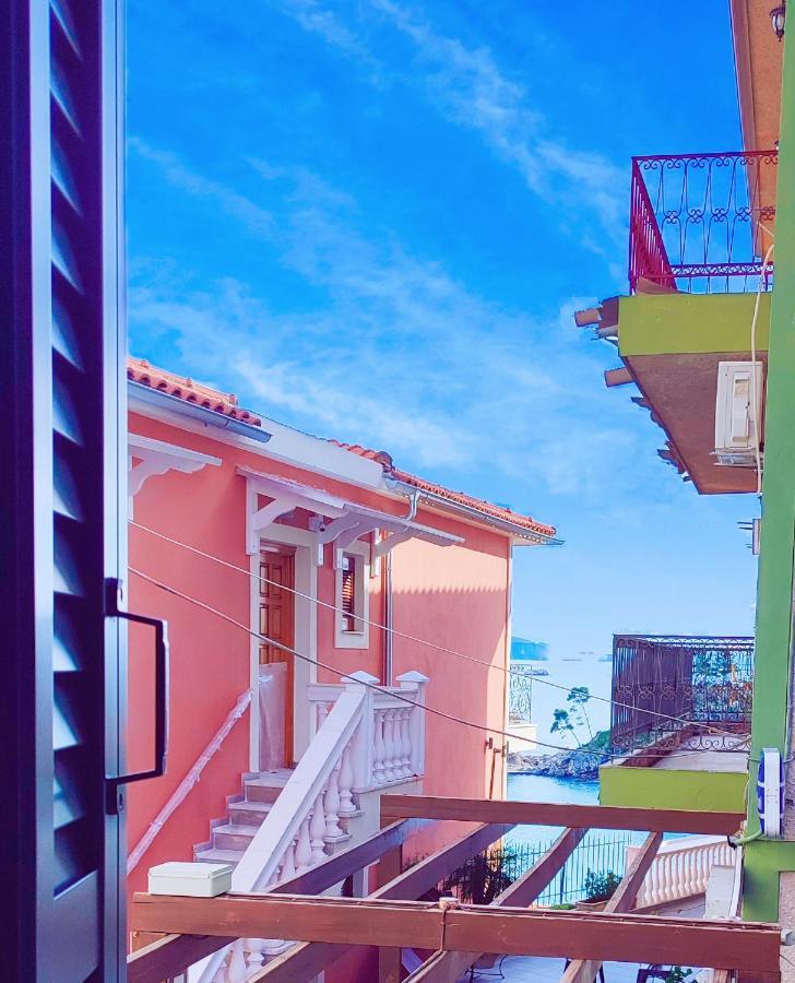 Odyssey Apartment Парга Екстериор снимка